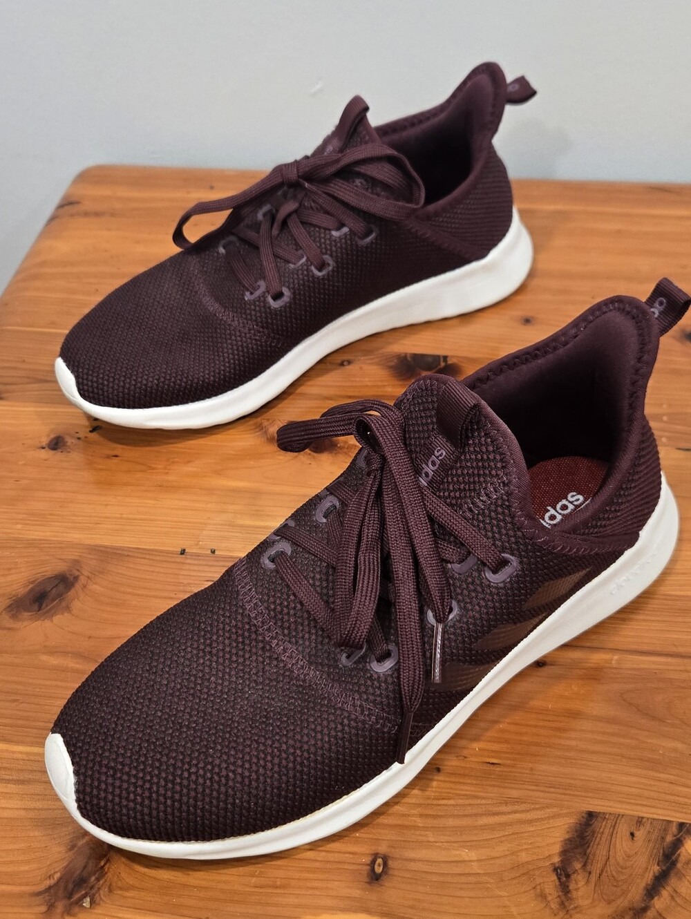 Adidas Cloudfoam Pure Women's 8.5 Maroon Burgundy Sneakers EE8076 Sock Fit